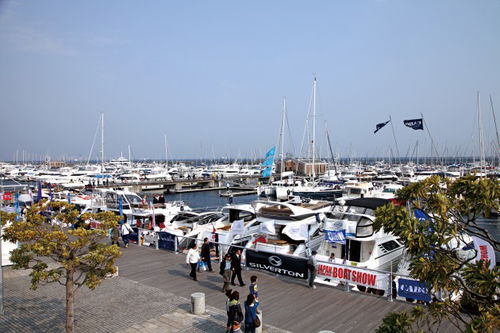 横浜ベイサイドマリーナクルージング